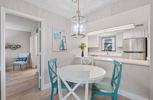 Park Shore Condo | F-338 -Beautiful Resort and Sunset Views!