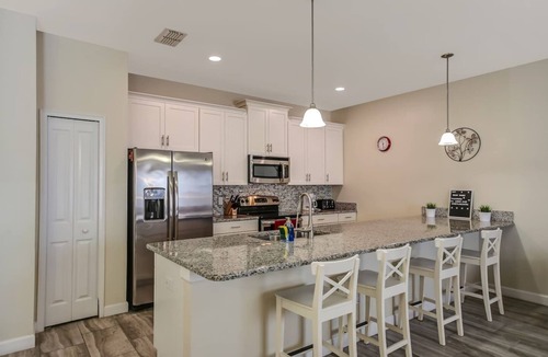 Kissimmee Villa | F-Gated Resort-5 miles to Disney-2 FREE Water Park