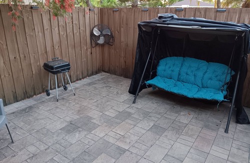 Carrollwood Villa | Fabulous 3-bedroom villa with AC in sunny Tampa