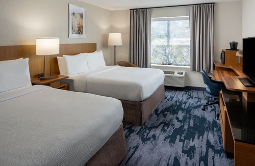 Villas Hotel | Fairfield Inn & Suites by Marriott Ft. Myers/Cape Coral