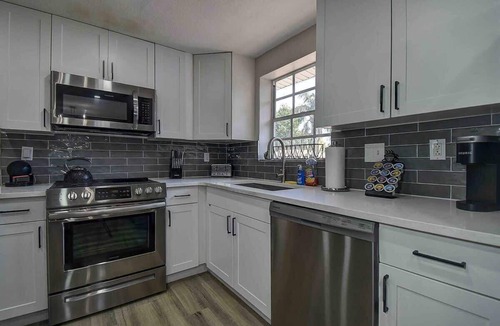 Sun Bay South House | Family Friendly 5BR Tampa Home 10Min To Downtown