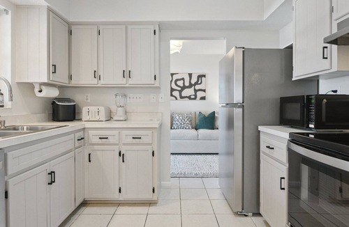 Whitfield House | Family-Friendly Pool Home - Space to Spread Out
