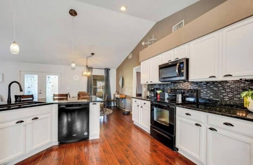 Winter Haven House | Family Fun Haven: 3 Bed/2 Bath/6 Mi to Legoland/Pet Friendly!