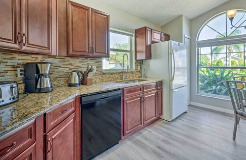 Creekside House | Family Getaway w/ Pool, Only 8 Mi to Disney!