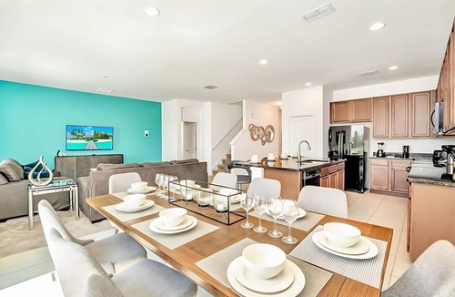 Kissimmee Cottage | Family Home With Pool, BBQ & Cinema Near Disney