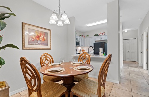 West Kissimmee House | Fantastic Townhome with Club Access, Steps from Walmart, and Close to Disney!