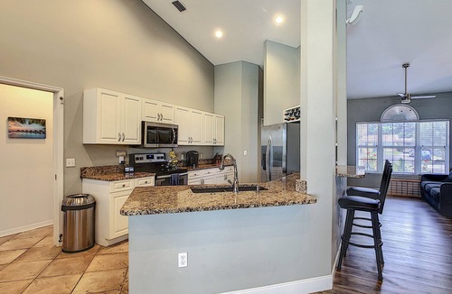 Inwood House | Fantastic Water Front Home on the Chain of Lakes