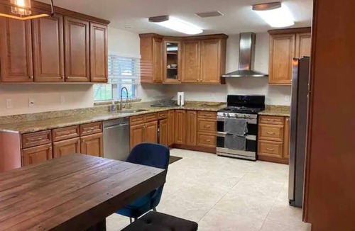 Lorida House | Farm House near Sebring International Race Track