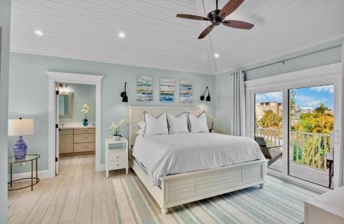 Holmes Beach House | Feelin Beachy