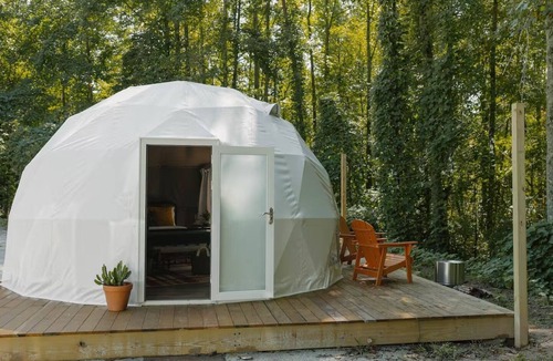 Travelers Rest RV Rental | Field Trip Unit 14 GeoDome