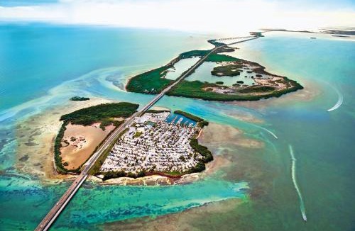 Long Key Resort | Fiesta Key RV Resort Waterfront Cottage 33