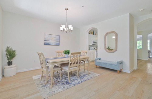 Montara Condo | First Floor Condo with lake view - Golf Available! - 5 Mins to Beaches!