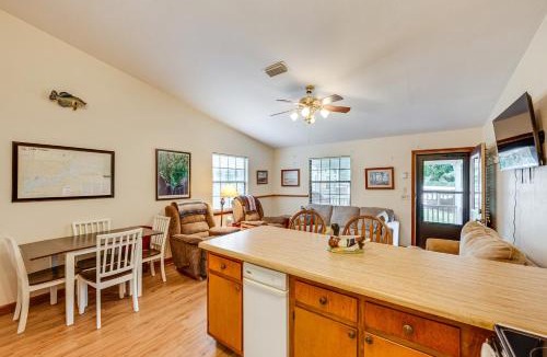 Quincy House | Fisherman's Paradise! Lake Talquin Townhome