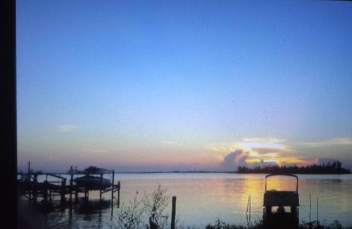 Sebastian House | Fishing, river view, pet friendly and 90 minutes from Disney and Orlando parks.