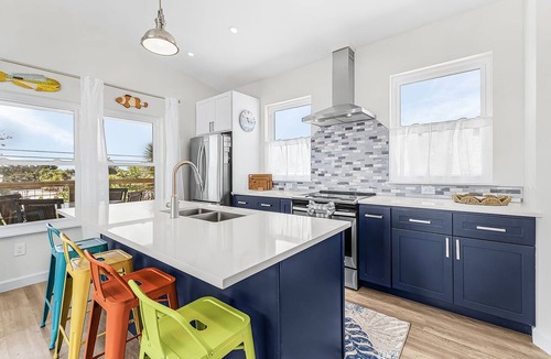 Flamingo Bay House | Flamingo Bay Breeze - Island Living - Gulf Access