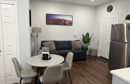 Lakeland Apartment | Florida Creek Studio