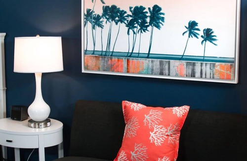 Marathon Resort | Florida Keys Escape! 2 Design Units, Pool, Tennis, Parking, Near Attractions