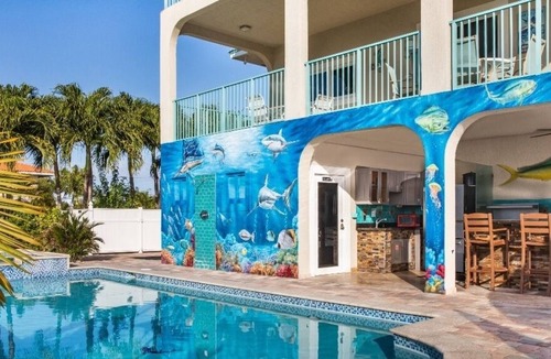 Marathon Villa | Florida Keys Villas Waterfront, Family Friendly, Sombrero Beach, Dock, Pool, Spa