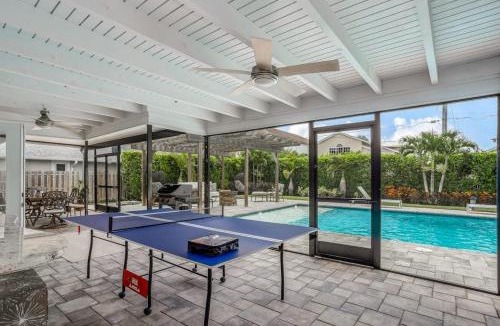 Naples Park House | Follow the Palms