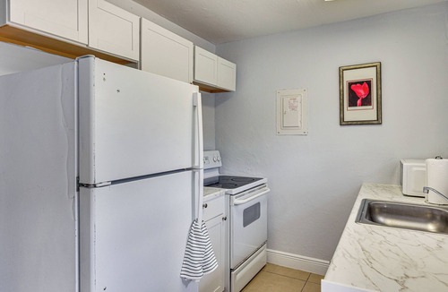 Maravilla Apartment | Fort Myers Escape Near Downtown & Beach w/Parking
