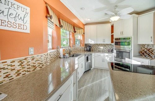Biggar House | Fort Myers Getaway w/Hendry Creek Access!
