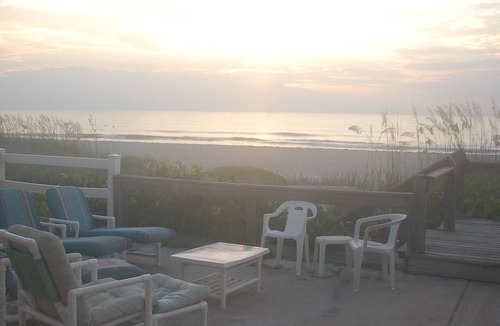Crescent Beach Condo | FROM $483/Wk,BEST PRICE OCEANFRONT, 10 steps to quite beach,