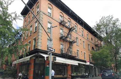 Boerum Hill Apartment | Full-Floor 2BR with Private Terrace, Fireplace & Laundry - BoCoCa Brooklyn
