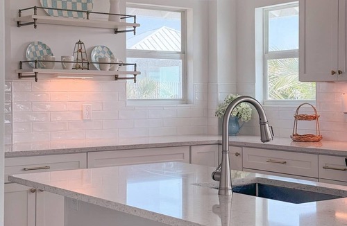 North Captiva House | Fully renovated Luxury House pool! HUGE 5 BD 5 BA 9 bed! Sleeps 16! 2 golf carts