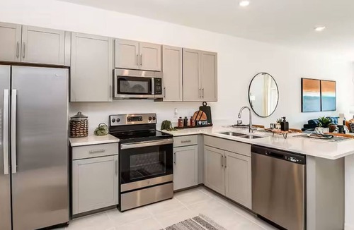 Sarasota House | Furnished Model Home – Skye Ranch