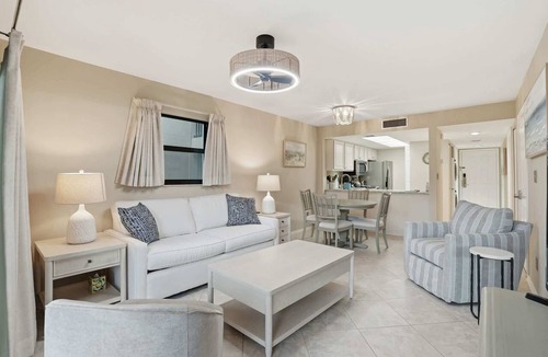 Park Shore Condo | G-144 - First Floor - End Unit With Lake Views!