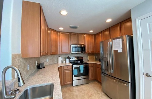 Bradenton House | Gated resort with a coastal theme, golf, tennis, pools, pickleball and more