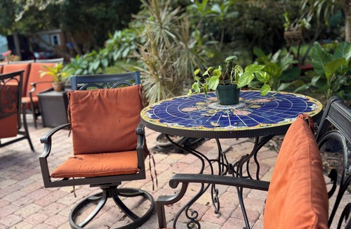 Ludlam Villa | Glamping Miami Farm area RV friendly between Kendall and Key Largo hookup ready!
