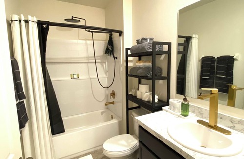Port Saint Lucie House | Golden Stay 1bd/1bth PSL 5min from Tradition!
