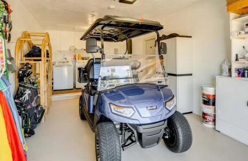 Oakland Hills House | Golf Cart & Heated Pool: Rotonda West Getaway!