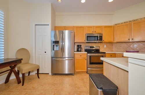 Tropical Cove Condo | Golf & Lake Haven at Lexington CC Golf Village