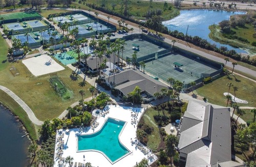 Wesley Chapel Condo | Golf Studio Retreat | 2 Queen Beds | Patio | Optional Saddlebrook Resort Amenities