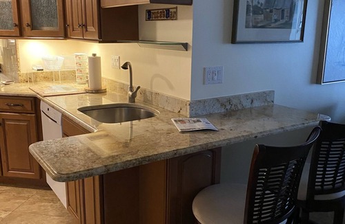Royal Harbor Condo | Gorgeous Condo close to downtown Naples