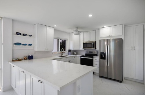 Sanibel Condo | Gorgeous Island Beach Club Condo, BRAND NEW