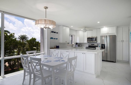Sanibel Condo | Gorgeous Island Beach Club Condo, BRAND NEW