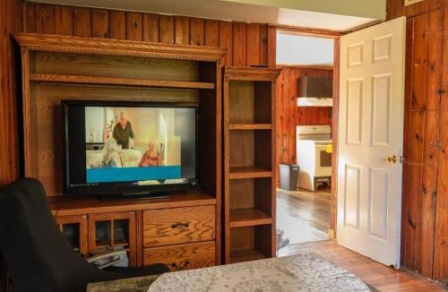 Dunbar House | GpL 3321 Downtown Fort Myers Retreat