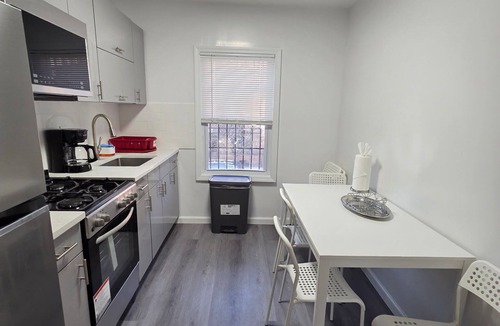 Queens Apartment | Grand central & Times square in 25-30 mins!