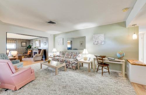 Pinellas Park House | 'Grandpa Dave’s Vintage Getaway' in Pinellas Park!