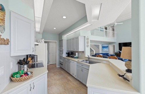 Villa Segunda House | Great 7 BR Gulf Front Home | Over 4,500 Sq Ft | Event Friendly | Pet Friendly