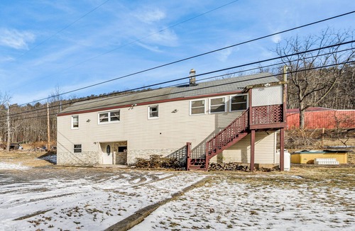 Danville House | Group Getaway w/Fire Pit: Near Susquehanna River!