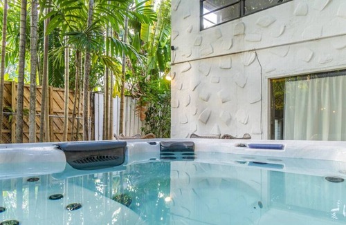 Northeast Coconut Grove Apartment | Grove Apartment 1B | 2BD W/ Pool* & Pvt. Jacuzzi