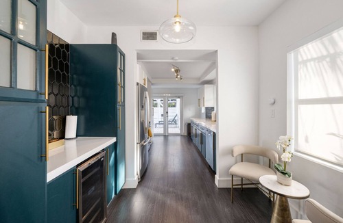 Northeast Miami Villa | Gucci Manor 8BR for 20 guests—Prime Miami Location w/Pool