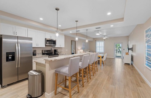 Yacht Club Condo | Gulf Access with Boat Slip, Heated Saltwater Pool, Dog-Friendly - Bacino Vista #201 - Roelens