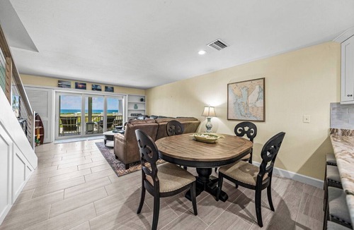 Boca Grande House | Gulf Dunes 4 - 2 bed/2.5 Bath/No Pool/Sleeps 4 - Gulf Front