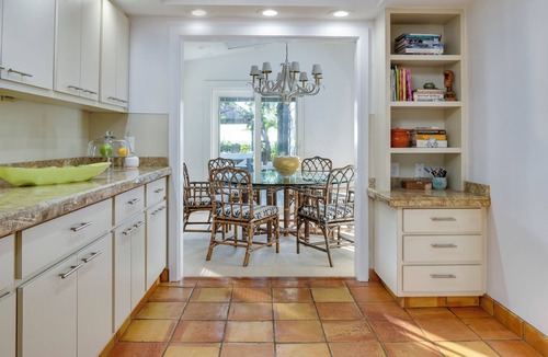 St. Pete Beach Villa | Gulf Front Villa that Sleeps Eight with Private Beach and Access