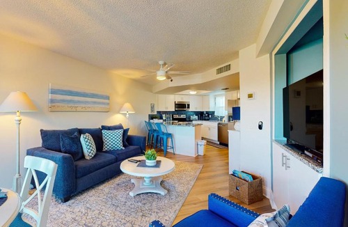 St. Pete Beach House | Gulf Strand Resort 308
